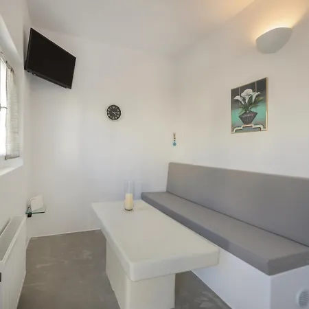 Apartament Anneta's House - Cycladic With Pool , Páros