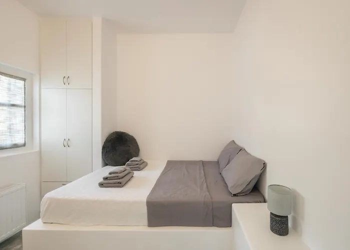 Anneta's House - Cycladic With Pool , Parikia (Paros)