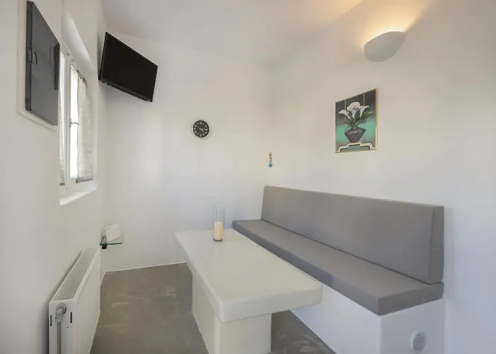 Apartment Anneta's House - Cycladic With Pool , Parikia (Paros)